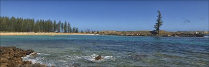 Emily Bay - Norfolk Island - NSW (PBH4 00 11999)